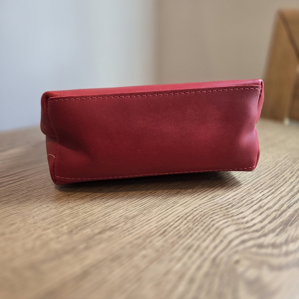 Unused Portland Leather Small Red Floral Handbag - Picture 3 of 4